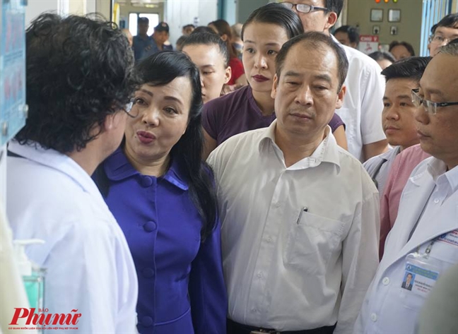 Nên đưa vắc xin sởi miễn phí vào các cơ sở tiêm chủng dịch vụ Nen dua vac xin soi mien phi vao cac co so tiem chung dich vu