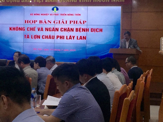 Ồ ạt lấy mẫu xét nghiệm làm tăng nguy cơ lây lan dịch tả lợn châu Phi O at lay mau xet nghiem lam tang nguy co lay lan dich ta lon chau Phi