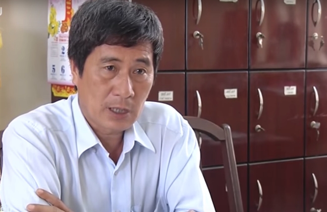 Đừng quanh co nữa! Dung quanh co nua!