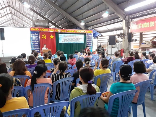 Quận 5: Trang bị kỹ năng bán hàng cho nữ thương nhân Quan 5: Trang bi ky nang ban hang cho nu thuong nhan