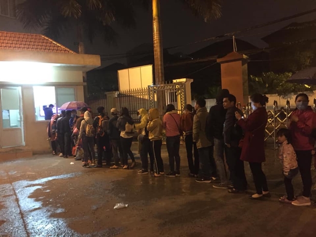 Nhiều bác sĩ khẳng định phụ huynh quá vội vã khi đưa con đi xét nghiệm sán heo Nhieu bac si khang dinh phu huynh qua voi va khi dua con di xet nghiem san heo