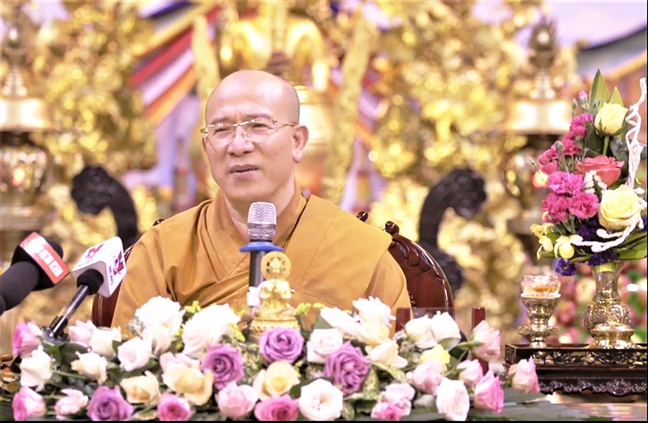 Trụ trì chùa Ba Vàng lý giải về 'dịch vụ giải nghiệp' Tru tri chua Ba Vang ly giai ve 'dich vu giai nghiep'