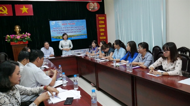 Phụ nữ Tân Phú hạnh phúc vì được chia sẻ Phu nu Tan Phu hanh phuc vi duoc chia se