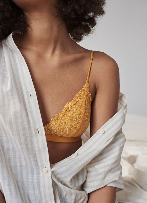 Diện bralette quyến rũ trong ngày hè oi bức Dien bralette quyen ru trong ngay he oi buc
