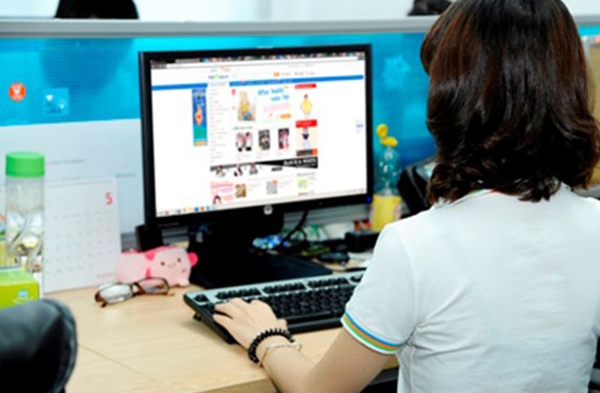 Làm gì để người tiêu dùng tăng mua sắm online? Lam gi de nguoi tieu dung tang mua sam online?