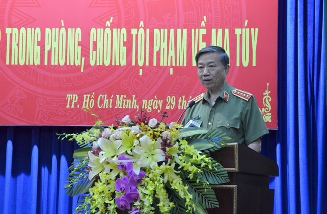 Bộ trưởng Bộ Công an: 'Tội phạm ma túy là cha đẻ của các loại tội phạm' Bo truong Bo Cong an: 'Toi pham ma tuy la cha de cua cac loai toi pham'