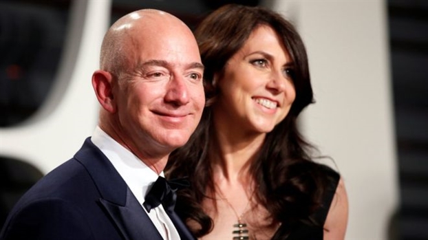 Vợ ông chủ Amazon trở thành người phụ nữ giàu thứ ba thế giới sau thỏa thuận ly hôn 35 tỷ USD Vo ong chu Amazon tro thanh nguoi phu nu giau thu ba the gioi sau thoa thuan ly hon 35 ty USD
