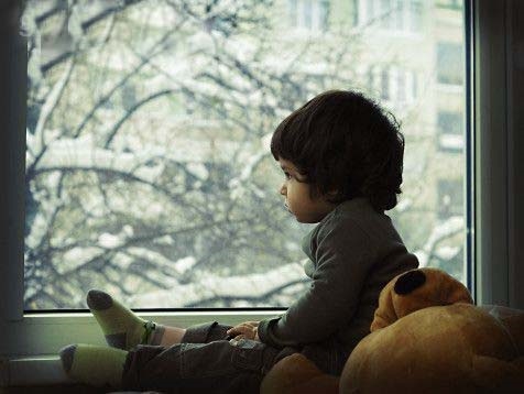 Lá rụng, nhưng không về cội... La rung, nhung khong ve coi...