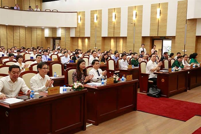 Sẽ đưa ra phương án tối ưu để vừa xét tuyển, vừa thi tuyển với giáo viên hợp đồng Se dua ra phuong an toi uu de vua xet tuyen, vua thi tuyen voi giao vien hop dong