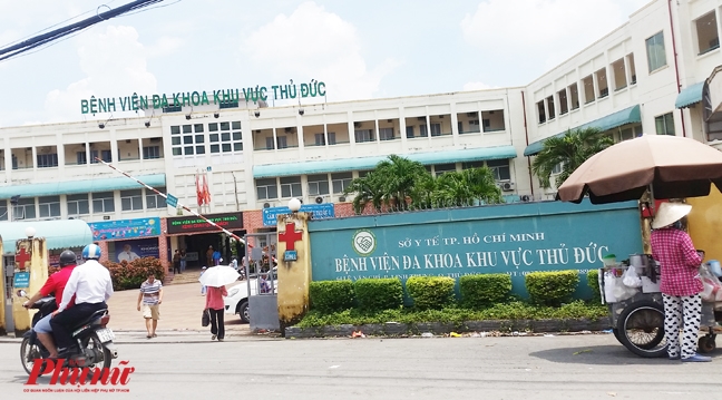 Bệnh viện bị phản ứng vì cung cấp dịch vụ cho thân nhân với giá 30.000 đồng/ngày Benh vien bi phan ung vi cung cap dich vu cho than nhan voi gia 30.000 dong/ngay