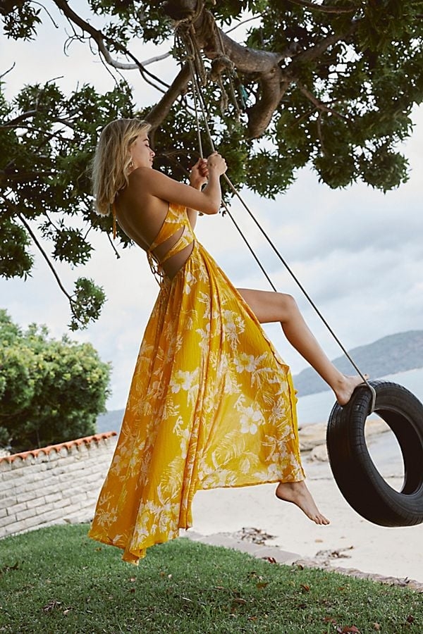 Loạt váy không thể bỏ qua trong mùa du lịch hè 2019 Loat vay khong the bo qua trong mua du lich he 2019