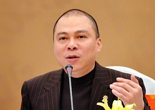 Khởi tố, bắt tạm giam nguyên Chủ tịch AVG Phạm Nhật Vũ tội 'đưa hối lộ' Khoi to, bat tam giam nguyen Chu tich AVG Pham Nhat Vu toi 'dua hoi lo'