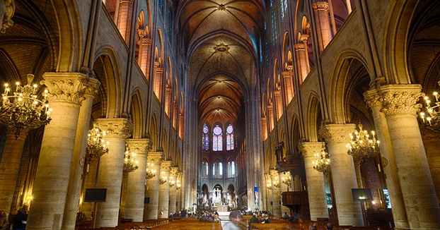 8 bí mật về Nhà thờ Đức Bà Paris 8 bí mạt vè Nhà tho Duc Ba Paris