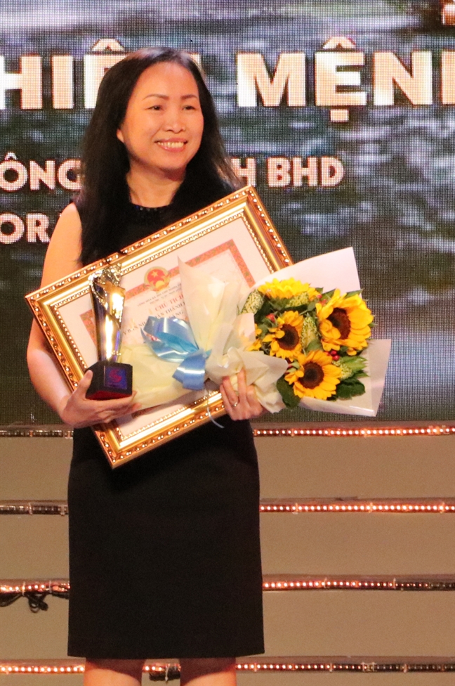 Giải thưởng Văn học Nghệ thuật TP.HCM 5 năm lần thứ hai: Chưa phản ánh được nhịp sống hiện đại Giai thuong Van hoc Nghe thuat TP.HCM 5 nam lan thu hai: Chua phan anh duoc nhip song hien dai