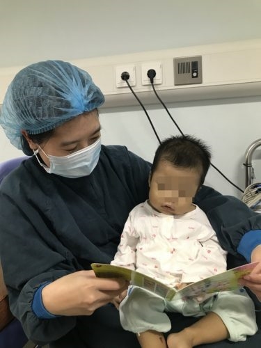 Ghép gan cứu sống bệnh nhi nhỏ tuổi nhất Việt Nam chỉ nặng 6,7 kg Ghep gan cuu song benh nhi nho tuoi nhat Viet Nam chi nang 6,7 kg