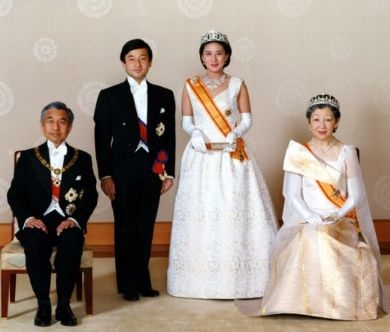 Thái tử Naruhito: Hoàng đế tương lai của Nhật Bản Thai tu Naruhito: Hoang de tuong lai cua Nhat Ban