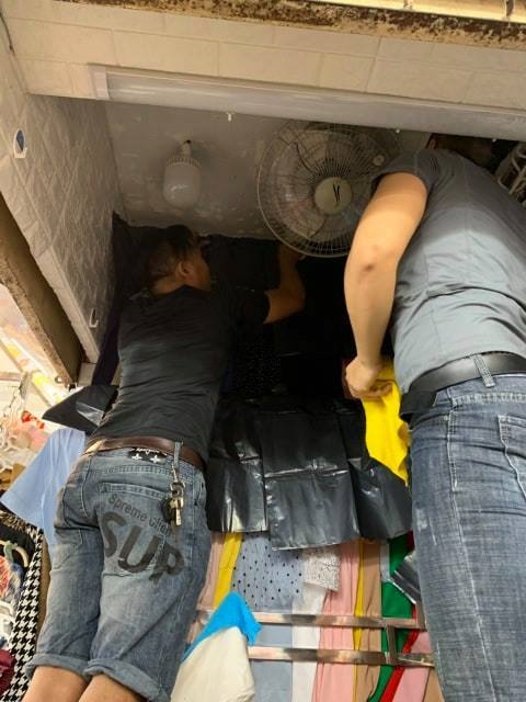 'Ác mộng' mang tên 40 độ C, tiểu thương ngồi... trên lửa 'Ac mong' mang ten 40 do C, tieu thuong ngoi... tren lua