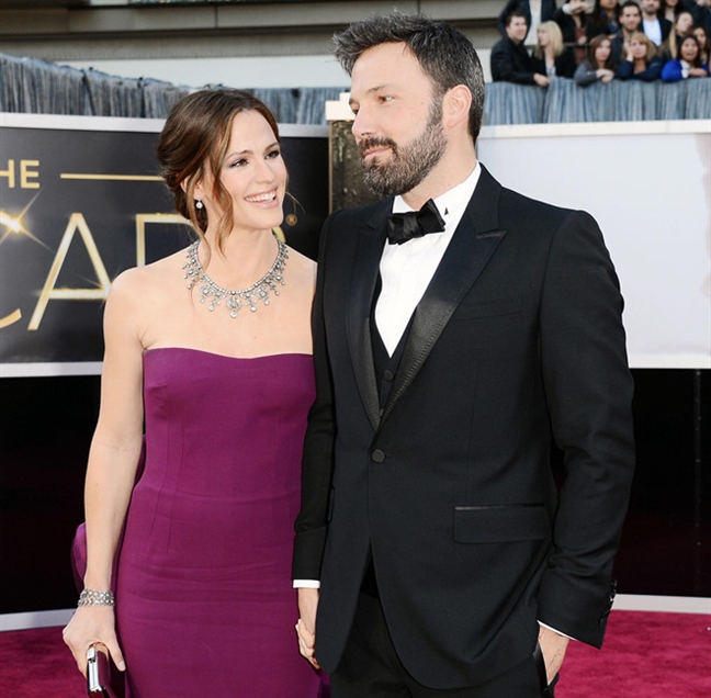 Jennifer Garner: Đẹp từ... đổ vỡ Jennifer Garner: Dep tu... do vo
