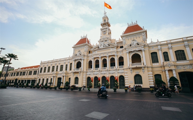 Sài Gòn ngày vắng vẻ Sai Gon ngay vang ve