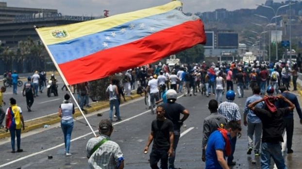 Cuộc khủng hoảng Venezuela chưa có dấu hiệu lắng dịu Cuoc khung hoang Venezuela chua co dau hieu lang diu