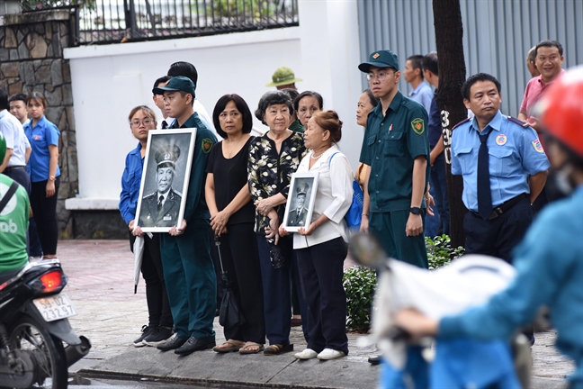 Nguyên Chủ tịch nước Lê Đức Anh đã an giấc nghìn thu Nguyen Chu tich nuoc Le Duc Anh da an giac nghin thu