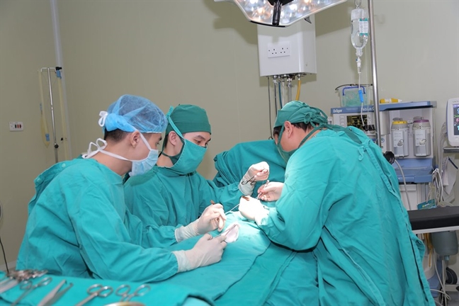 Tiểu tiện khó khăn, dương vật của bé trai hai tuổi... “biến mất” Tieu tien kho khan, duong vat cua be trai hai tuoi... “bien mat”