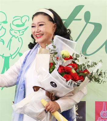 NSND Kim Cương: Việc vận động tài trợ phải đi đôi với công tác kiểm tra, kiểm toán, để giữ niềm tin của cộng đồng NSND Kim Cuong: Viec van dong tai tro phai di doi voi cong tac kiem tra, kiem toan, de giu niem tin cua cong dong