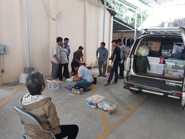 Hai xác nam bị đổ bê tông ở Bình Dương: một do nhảy lầu, một bị chích điện Hai xac nam bi do be tong o Binh Duong: mot do nhay lau, mot bi chich dien