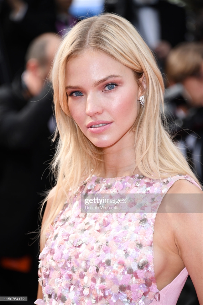 10 trang phục có thể mặc hàng ngày tại Cannes 2019 10 trang phuc co the mac hang ngay tai Cannes 2019