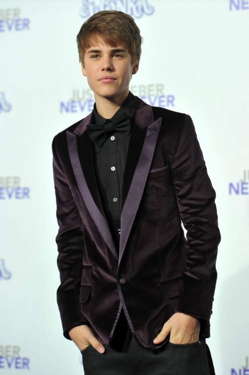 Justin Bieber và sự tụt dốc phong độ trong 10 năm Justin Bieber va su tut doc phong do trong 10 nam