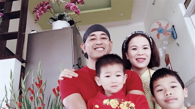 Đôi vợ chồng bỏ phố về quê tìm bình yên Doi vo chong bo pho ve que tim binh yen
