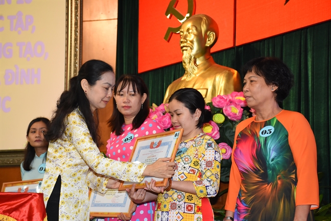 Quận 10: Nhiều chỉ tiêu, công trình 'về đích' sớm Quan 10: Nhieu chi tieu, cong trinh 've dich' som
