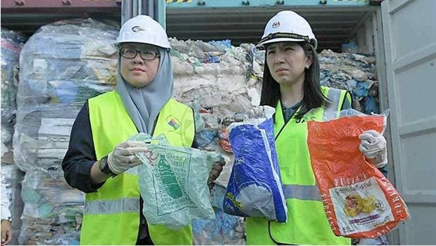 Malaysia tuyên bố gửi trả 3.000 tấn rác thải nhựa về nơi xuất xứ Malaysia tuyen bo gui tra 3.000 tan rac thai nhua ve noi xuat xu