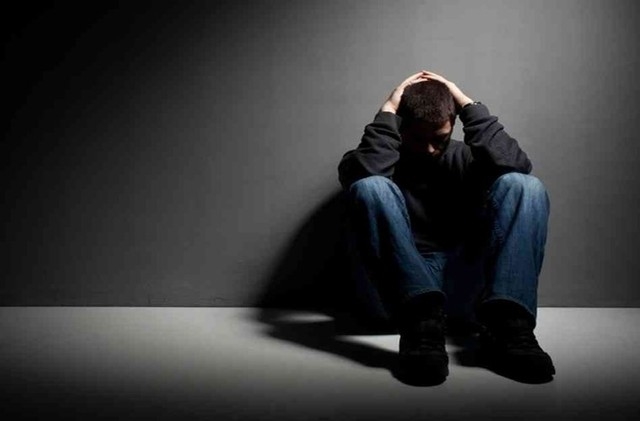 Rượu chồng uống mà tôi kiệt sức Ruou chong uong ma toi kiet suc
