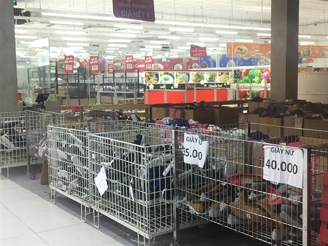 Auchan còn lại gì sau hơn 1 tuần bán tháo? Auchan con lai gi sau hon 1 tuan ban thao?