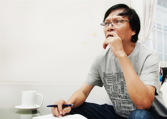 Đoàn Thạch Biền: Chuyện gã Biền kiệm lời và lối xưng hô 'ông - em' Doan Thach Bien: Chuyen ga Bien kiem loi va loi xung ho 'ong - em'
