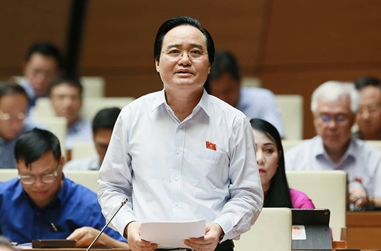 Ngành giáo dục đang có quá nhiều vấn đề, sao các lãnh đạo vẫn còn ngồi yên? Nganh giao duc dang co qua nhieu van de, sao cac lãnh dạo van con ngòi yen?