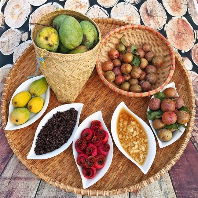 Tết Đoan ngọ ăn bánh tro, ăn chè Tet Doan ngo an banh tro, an che