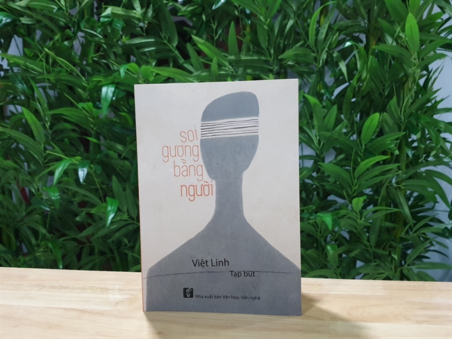 Soi cuộc đời theo cách của đạo diễn Việt Linh Soi cuoc doi theo cach cua dao dien Viet Linh