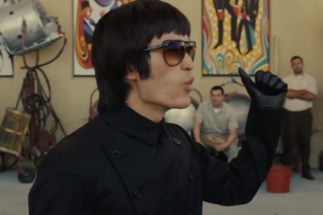 Đạo diễn Quentin Tarantino bị tố 'tự tiện' sử dụng tư liệu về Lý Tiểu Long Dao dien Quentin Tarantino bi to 'tu tien' su dung tu lieu ve Ly Tieu Long