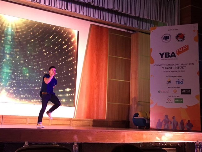 Nếu công việc không vui, hãy nộp đơn xin nghỉ! Neu cong viec khong vui, hay nop don xin nghi!