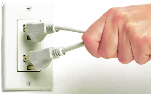 Tiền điện sẽ giảm đáng kể nếu các gia đình áp dụng những cách tiết kiệm điện dưới đây Tien dien se giam dang ke neu cac gia dinh ap dung nhung cach tiet kiem dien duoi day