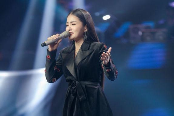 Gạ tình, ứng xử xấc xược ‘lấn át’ giọng hát tại 'Giọng hát Việt 2019' Ga tinh, ung xu xac xuoc ‘lan at’ giong hat tai 'Giong hat Viet 2019'