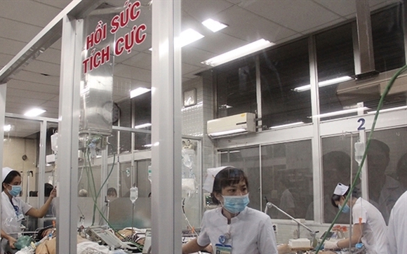 Bệnh viện Chợ Rẫy làm ẩu, các chuyên gia nói gì? Benh vien Cho Ray lam au, cac chuyen gia noi gi?