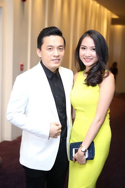 Thời trang của các cặp 'đũa lệch' đẹp đôi Vbiz Thoi trang cua cac cap 'dua lech' dep doi Vbiz
