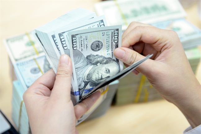 Vay tiền lãi suất thấp gửi nơi cao hưởng chênh lệch có dễ 'ăn'? Vay tien lai suat thap gui noi cao huong chenh lech co de 'an'?