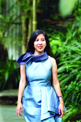 Nữ nhà báo điều tra Liên Liên: 'Có những thứ chúng ta yêu mà không sợ bị phản bội' Nu nha bao dieu tra Lien Lien: 'Co nhung thu chung ta yeu ma khong so bi phan boi'