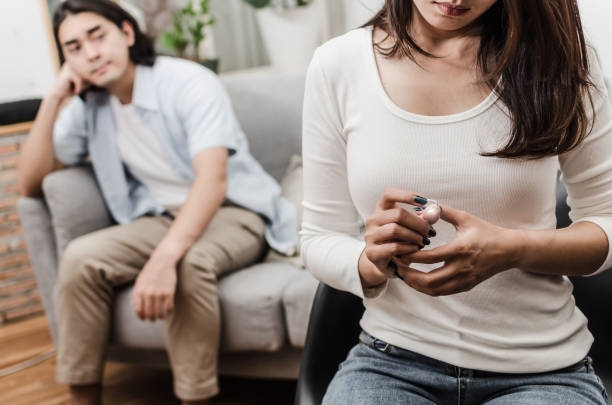 Má con mình đều vớ phải chồng của nợ Ma con minh deu vo phai chong cua no
