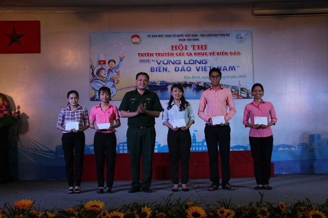 Thiêng liêng biển đảo Tổ Quốc Thieng lieng bien dao To Quoc