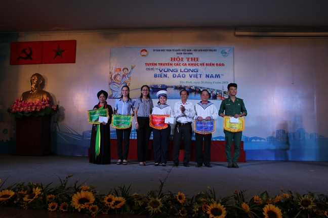 Thiêng liêng biển đảo Tổ Quốc Thieng lieng bien dao To Quoc